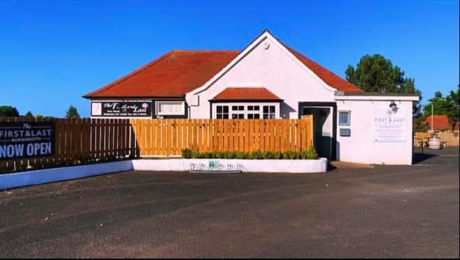 The First & Last Inn Eyemouth Eksteriør bilde